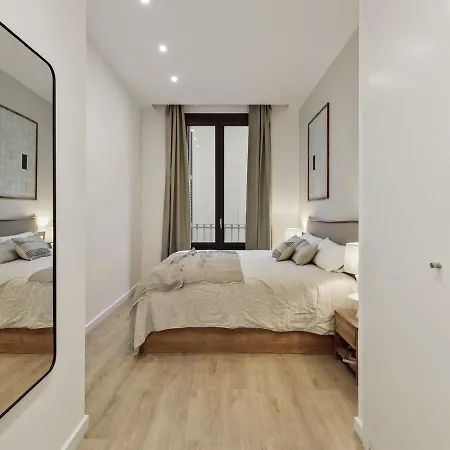 Praiano - 2 Bedrooms, Balcony And Terrace In Ciutat Vella 아파트