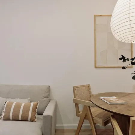 Praiano - 2 Bedrooms, Balcony And Terrace In Ciutat Vella Barcelona